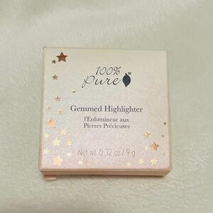 Fruit Pigmented Gemmed Luminizer Moonstone Glow